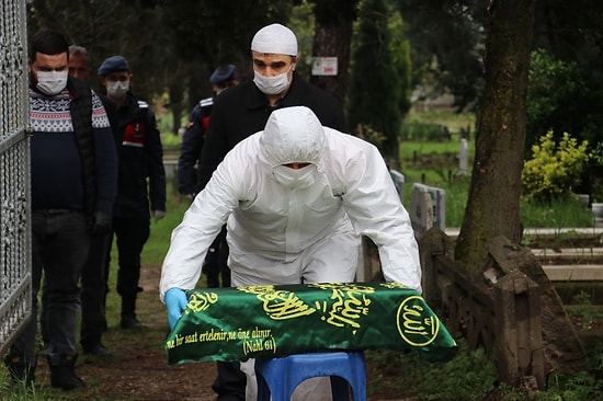 Koronavirüs Yüzünden Eşini ve Bebeğini Kaybetti: 'Yaşadıklarım 40 Yılıma Bedel'