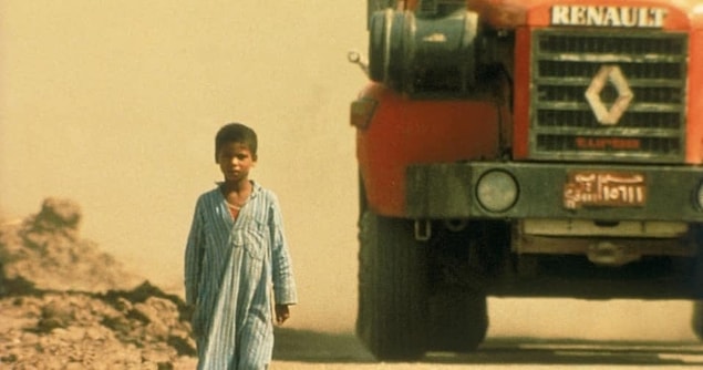 14. The Qatsi Trilogy - Powaqqatsi (1988)