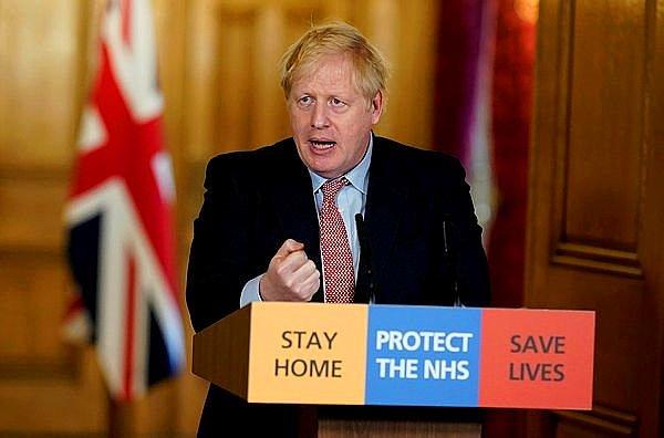 İngiltere Başbakanı Johnson'ın, yoğun bakımda oksijen tedavisi gördüğü açıklandı