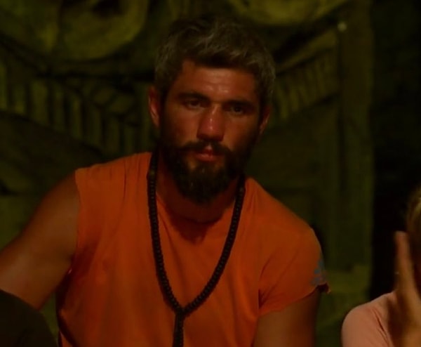 Böylece Survivor'da performans açısından ilk 2'de olan Perviz elendi.