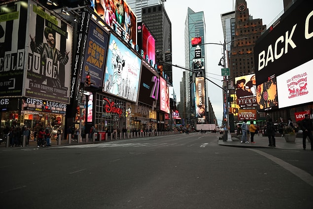 New York sessizliğe gömüldü