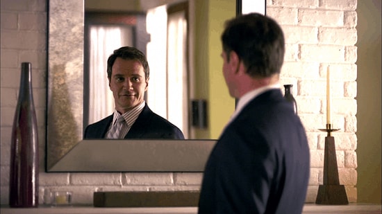 Kim Bu Yakışıklı? Aaa Benmişim! Evde Kendimizi Gördükçe Aklımızdan Geçen 10 Düşünce