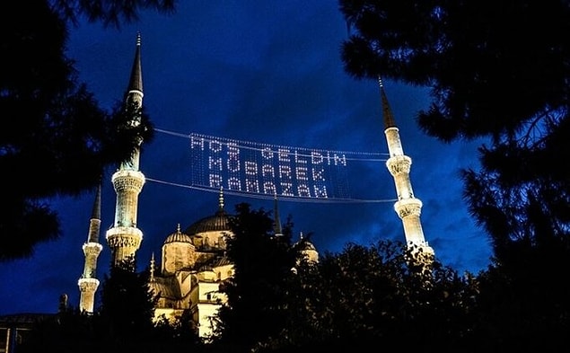 Diyanet İşleri Başkanlığı yaptığı açıklamada 'İbadetin ertelenmesinin mümkün olmadığını' kaydetti.