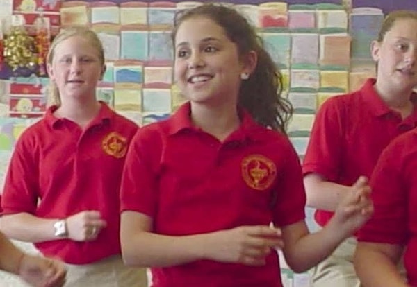 А вот как она выглядела до того, как стала известной: