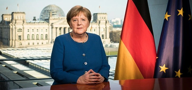 Angela Merkel'in virüsle savaş konusundaki başarısı Almanya'yı Avrupa'da birinci yaptı.
