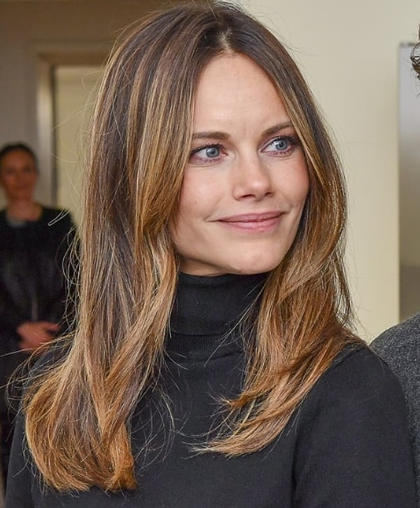 "Из-за вируса было решено, что принцесса будет служить добровольцем. Цель-немного облегчить задачу, возложенную на медицинских работников."