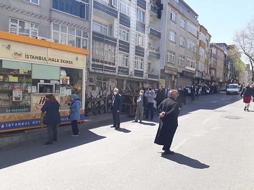 İkinci Sokağa Çıkma Yasağına Saatler Kaldı: Market ve Pazarlarda Yine Yoğunluk Vardı