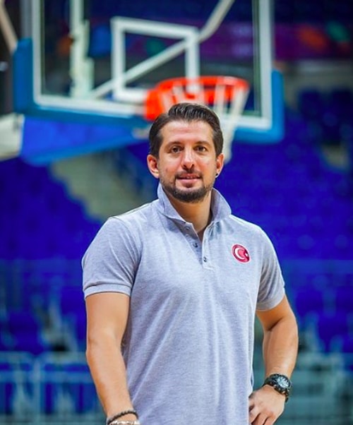 Yılan Hikayesine Dönen İlişkisini Noktalayan Aslı Enver ve Eski Basketbolcu Kerem Tunçeri'nin Aşk Yaşadıkları İddia Edildi