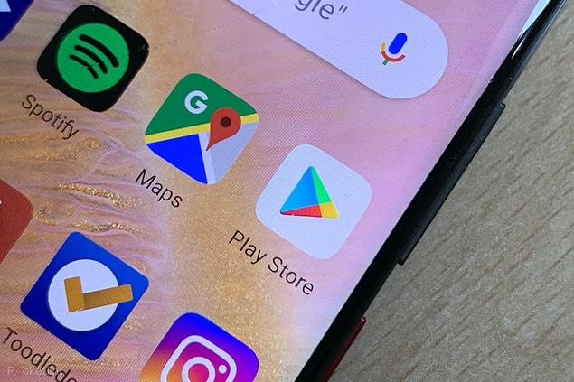 Telefonumuzu ve kişisel bilgilerimizi güvenli bir şekilde tutabilmek için sadece güvendiğimiz geliştiricilerin uygulamalarını yükleyebiliriz.