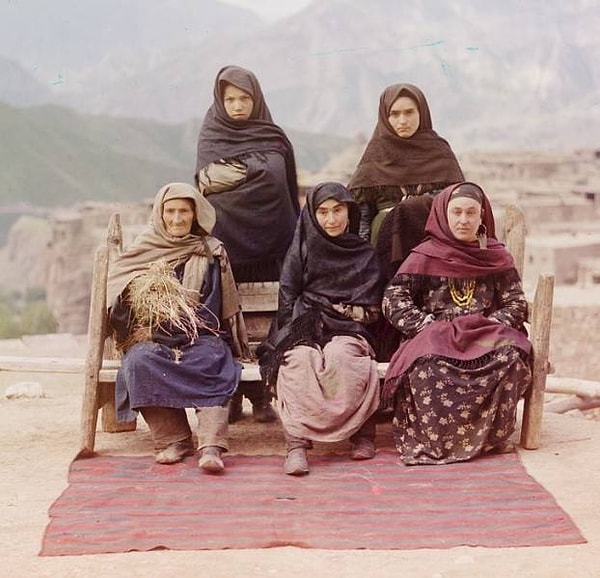27. Дагестанские женщины