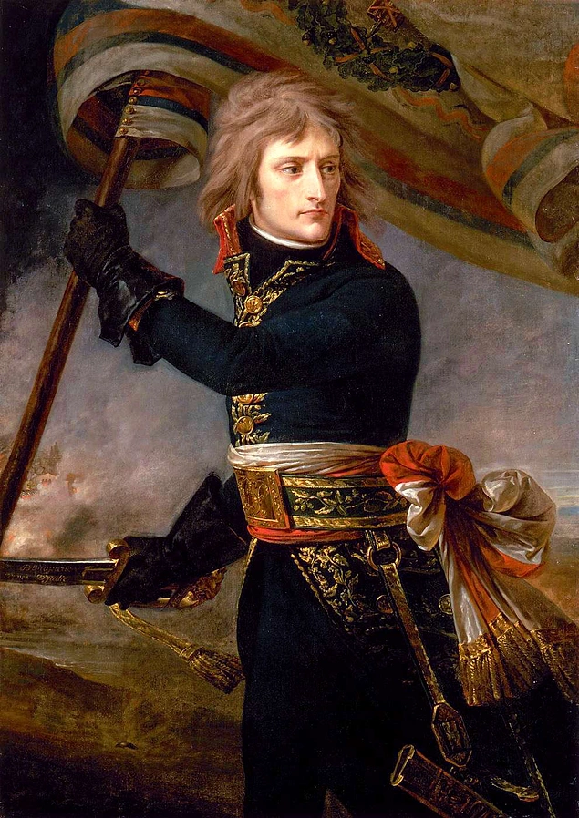 Napolyon kısa boylu değildi.
