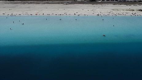 Salda Gölü İçin 'Ayak Bile Basmayın' Diyen Prof. Kantarcı'dan Uyarı: 'Kamyonlarla Taşınan Kum Değil Huntit'