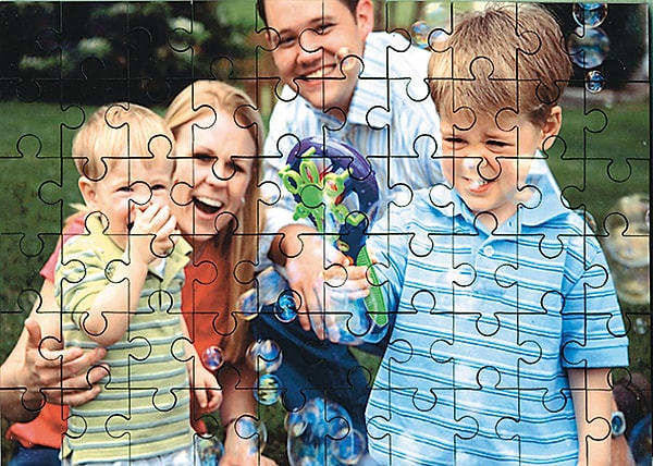 12. En sevdiğiniz aile fotoğrafından puzzle yaptırabilirsiniz.
