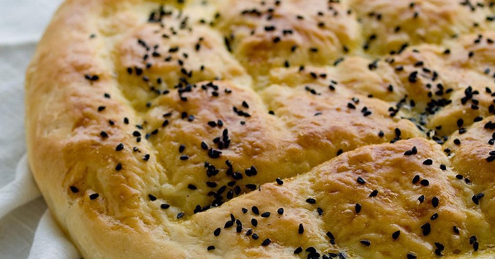 Ramazan Pidesi Tarifi: Ramazan Sofralarına Lezzet Katan Nefis Ramazan Pidesi Evde Nasıl Yapılır?