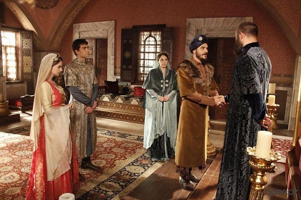 2. 40 000 000 турецких лир