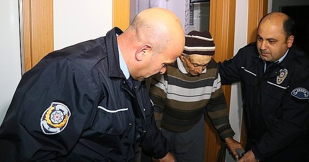 Bu tedbirin elbette alınması gerekiyordu fakat uzmanlar, ruhsal ve fiziksel sağlıkları için bu yasağın artık esnetilmesi gerektiğini düşünüyor.