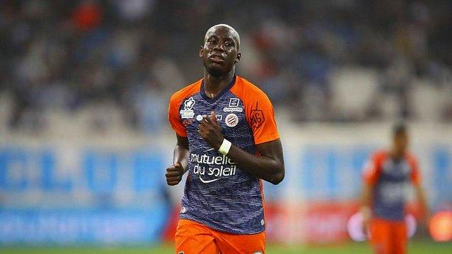 1. Koronavirüs nedeniyle bir süredir yoğun bakımda tedavi göre Montpellier'in 23 yaşındaki oyuncusu Junior Sambia komadan çıktı.