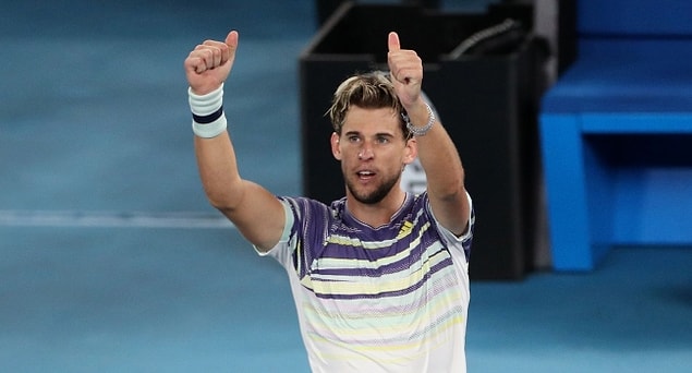 7. Erkeklerde dünya 3 numarası Avusturyalı Dominic Thiem, koronavirüs salgını nedeniyle gelirleri düşen alt sıralardaki tenisçilere yardım edeceğine, ihtiyacı olan insanlara yardım etmeyi tercih ettiğini bildirdi.