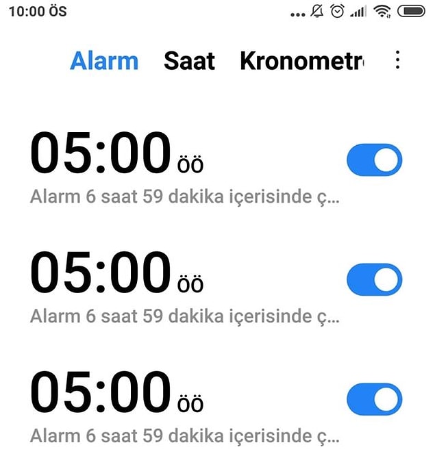 Kant hizmetkârı Lampe ile olan anlaşmalarından ötürü akşam 10’da yattığı uykusundan her sabah 5’te kalkmak zorundadır. Lampe her halükarda Kant’ı uyandırması konusunda sıkı sıkıya tembihlenmiştir.