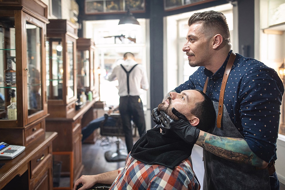 Manitadan Çok Ondan Korkuyoruz: Erkeklerin Berber Sadakati ile İlgili 9 Şey