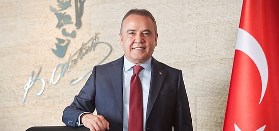 Antalya Büyükşehir Belediye Başkanı Böcek, Koronavirüse Yakalandığını Açıkladı
