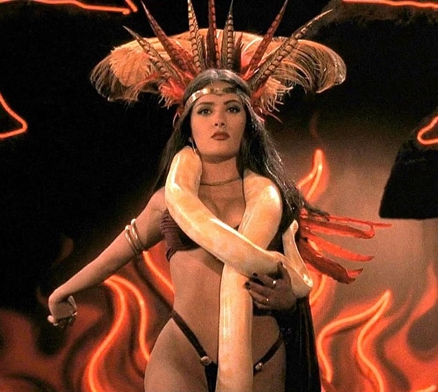 2. Salma Hayek - Yılan korkusu ('Dusk Till Dawn')