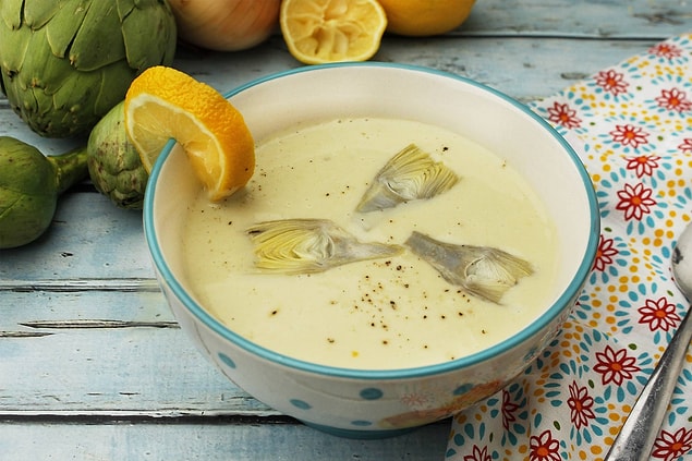 1. Geçiş mevsiminin koruma kalkanı devrede: Enginar Çorbası