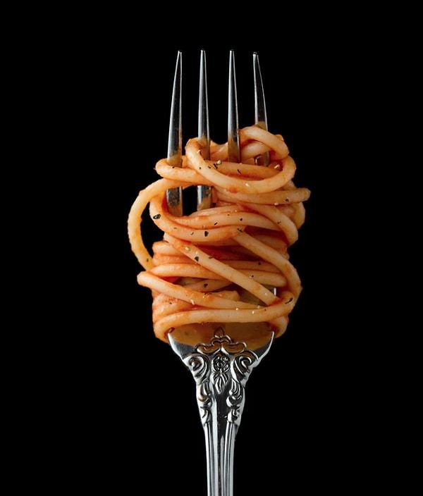 4. İtalyanca'da spagettinin tekil hali 'spaghetto'dur.