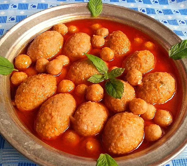 9. Mini içli köfteler bu sefer çorbada: Analı Kızlı Çorbası