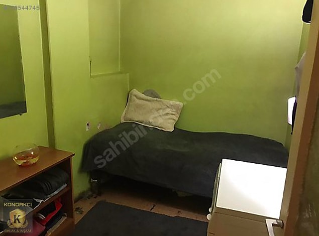 Mesela İstanbul'da 200 bin TL'lik evleri arattığımda Beyoğlu'nda kot 1'de bulunan bu ev çıktı karşıma. Bunu alan çıkar mı bilmem ama çok iyi durumda olmadığı kesin. Ortalama da bunun gibi zaten.