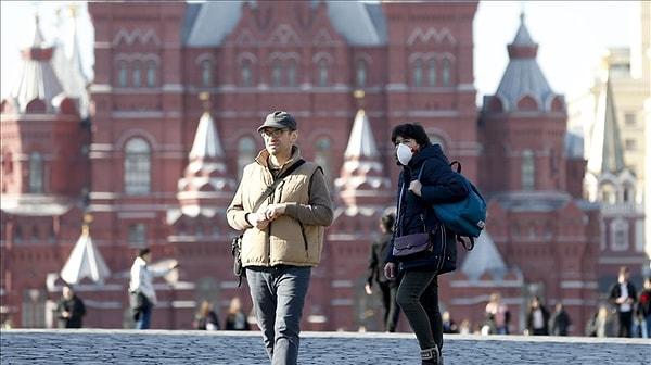 Rusya'da 24 saatte 10 binin üzerinde vaka