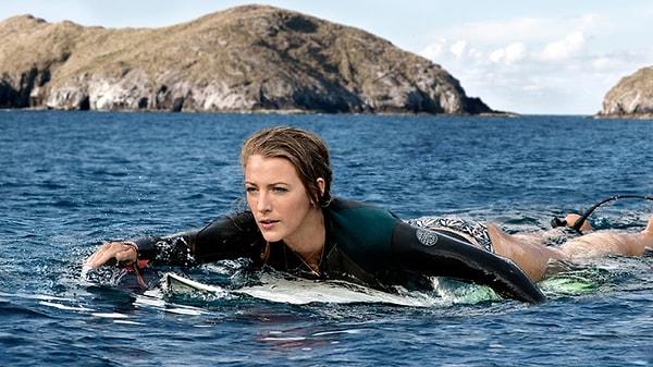 1. 'The Shallows' filminde Blake Lively