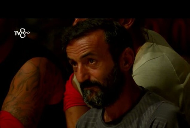 Futbol oyununda sakatlanan Ersin Korkut'un MR sonuçlarının geldiğini ve kendisinin yarışmaya devam edemeyeceğini söyledi.