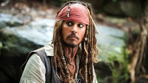 4. Yeni Karayip Korsanları filminde Johnny Depp de yer alabilir.
