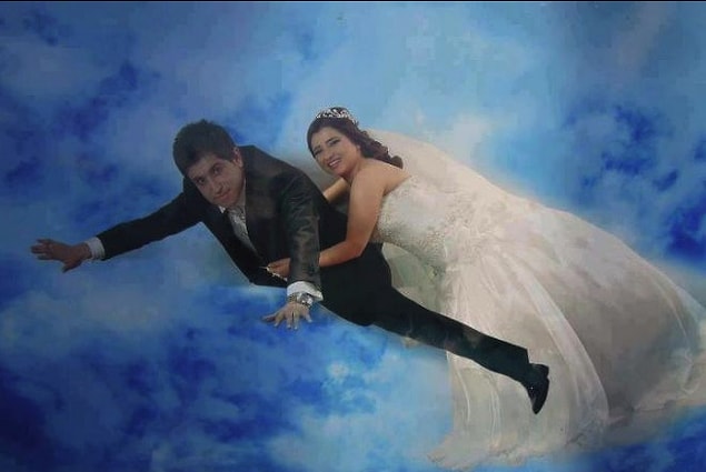 İnşallah herkes garanti ettiği şeyleri hak eden kişilerle karşılaşır. Yalnız o akrabayla muhatap olmama iyiymiş bak, etkileyici bir vaat 😂