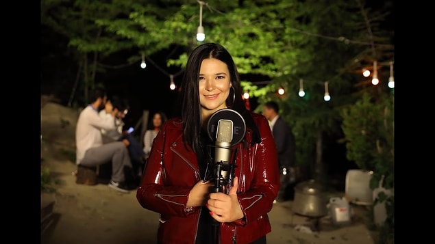 Tuğçe Kandemir - Kurban Olduğum Şarkı Sözleri