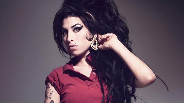 5. Amy Winehouse (1983-2011)