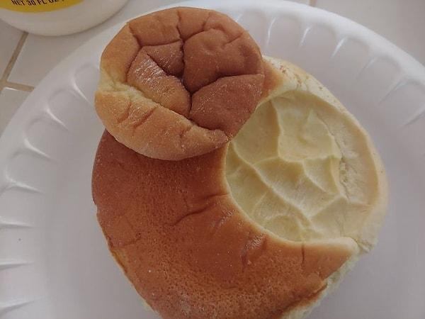 24. Hamburger ekmeğinin içindeki diğer hamburger ekmeği: