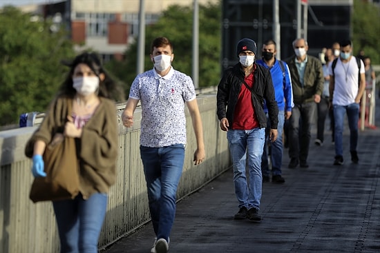 Uzmanlar Yanıtladı: Koronavirüste Bayram Sonrası Bizi Neler Bekliyor?