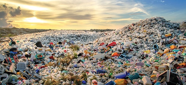 Plastik, ürettiğimiz toplam atığın yaklaşık %10'unu oluşturuyor.