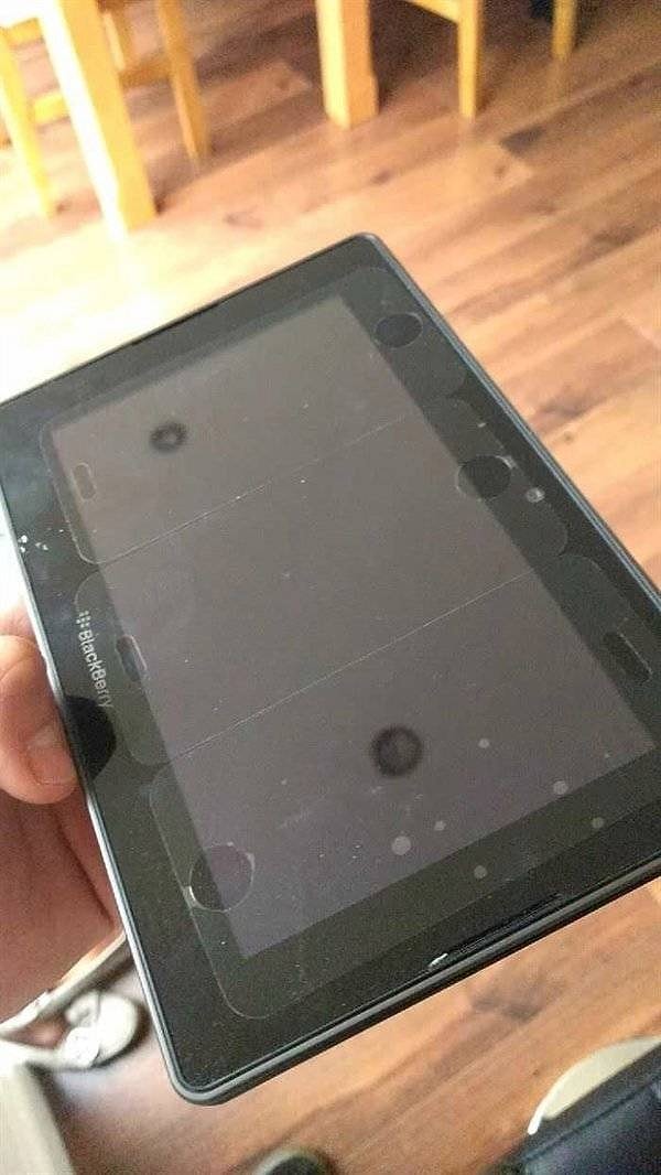 12. И еще несколько фоток, которые вызовут ощущение недовольства у большинства людей: