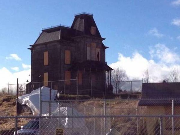 15. "Мотель Бейтс", 2013