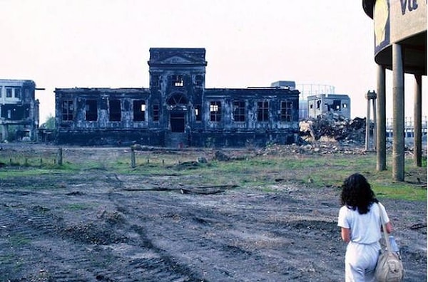 22. "Цельнометаллическая оболочка", 1987