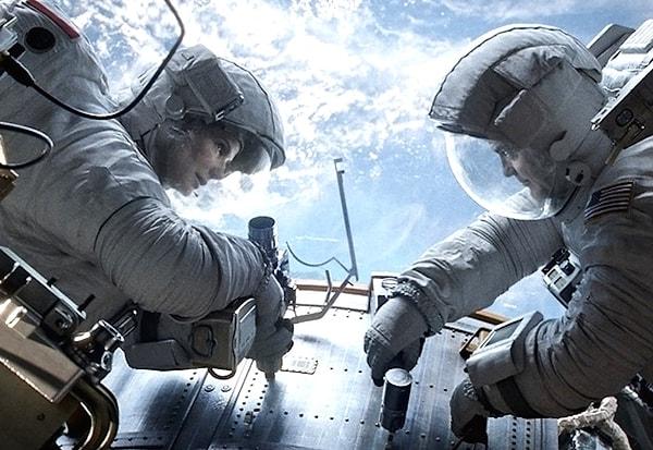 8. 'Gravity' filmi CGI'ya bambaşka bir mertebe kazandırdı.