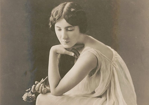 17 yaşına geldiğinde Audrey Munson aktrist olmak için çabalayan genç ve güzel birisi olmuştu. Broadway'de çeşitli roller alabilecek kadar da şanslıydı.