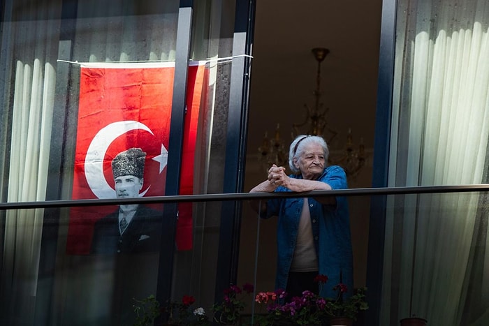 Bilim Kurulu Üyesi Prof. Tevfik Özlü: 'Şu An Dolaşan Virüsün, Hastalık Yapma Oranı Azalmış Olabilir'