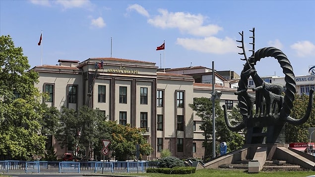 Ankara Valiliği, olayın trafik kazası olduğunu açıklamıştı