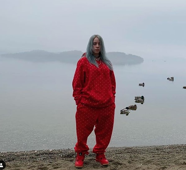 Справиться с негативными комментариями людей совсем не просто.