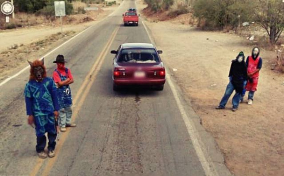 Очень странные дела, которые можно увидеть на Google Street View