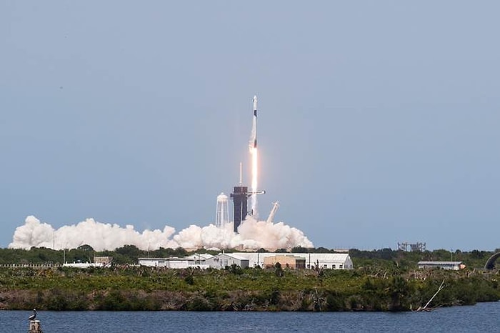 NASA Astronotlarını Taşıyan SpaceX'in Uzay Aracı Başarıyla Fırlatıldı 🚀